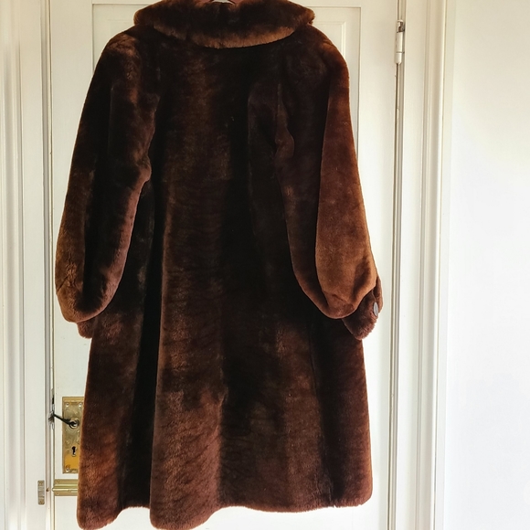 RARE VINTAGE - Faux fur coat - Picture 12 of 16